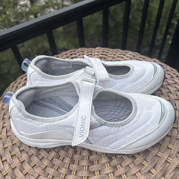VIONIC Mary Jane Slip On Sneakers White Women’s SIZE 8.5 Comfort 1st Ray tech - Picture 2 of 16